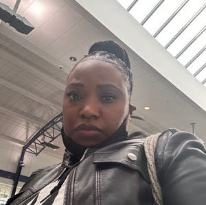 Meet your Posher, Sharon